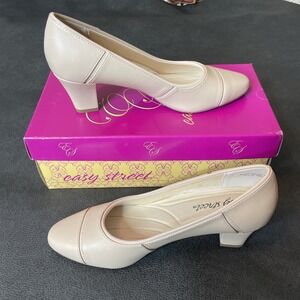Easy Street Women's Dalia Pump Size 9 Nude Dress Shoe Comfy Professional